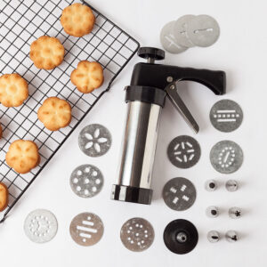 Biscuit pressing machine